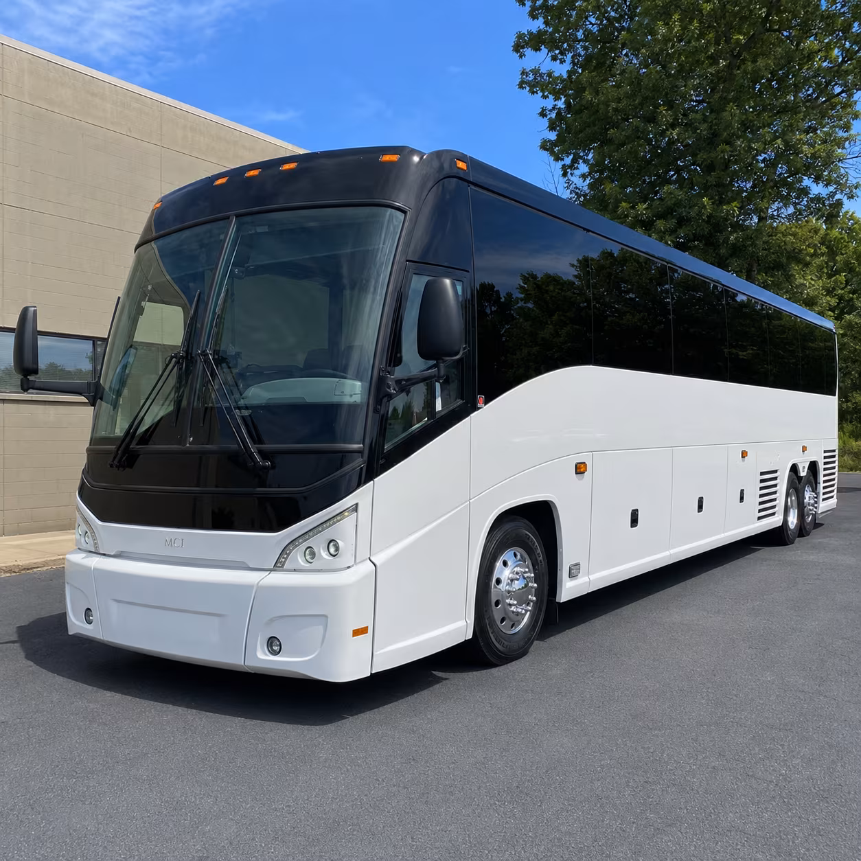 concert bus rentals to hard rock live and amerant bank arena from davie