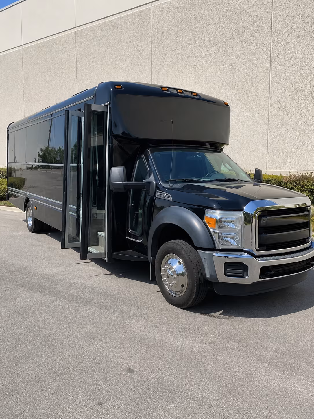why a party bus makes davie prom night so much better